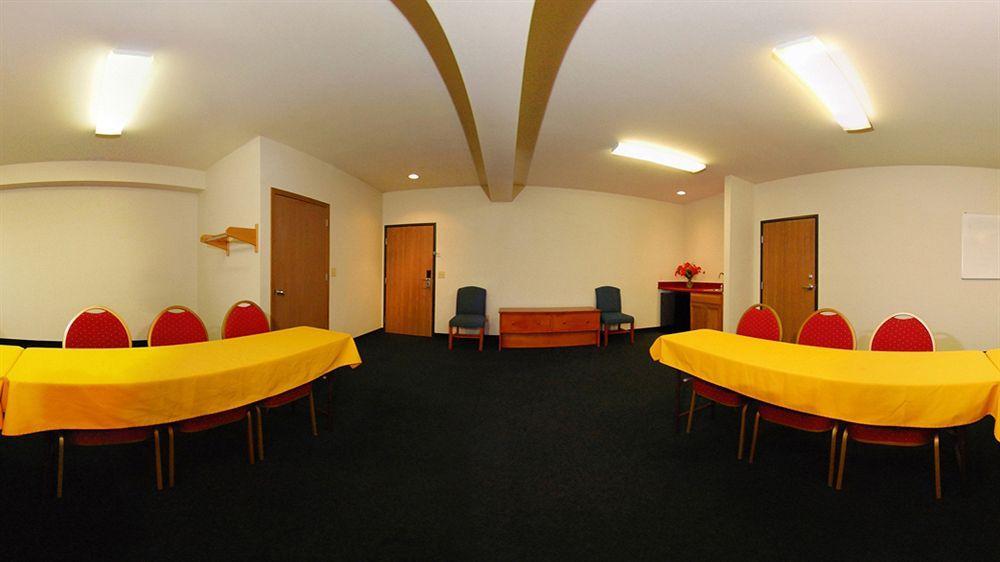 Quality Inn & Suites Chesterfield Village Springfield Kültér fotó